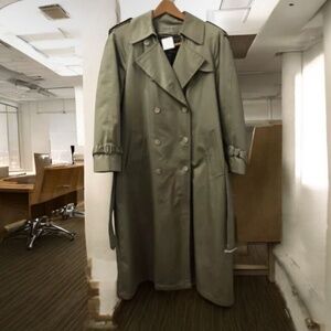 London Fog,Men’s,Trend Coat,Khaki,Sz 10,Long Sleeve,Button double breasted.!